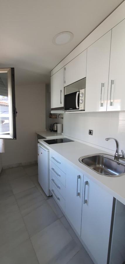 Apartamentos Torre De La Mezquita Kordoba Bagian luar foto