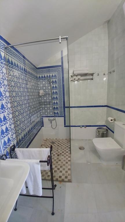Apartamentos Torre De La Mezquita Kordoba Bagian luar foto